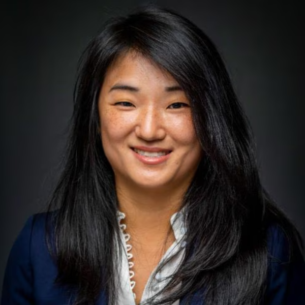 headshots_600x600 (22)