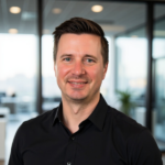 headshots_600x600 (55)