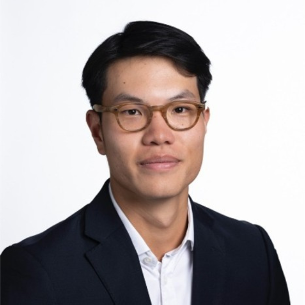 headshots_600x600 (57)